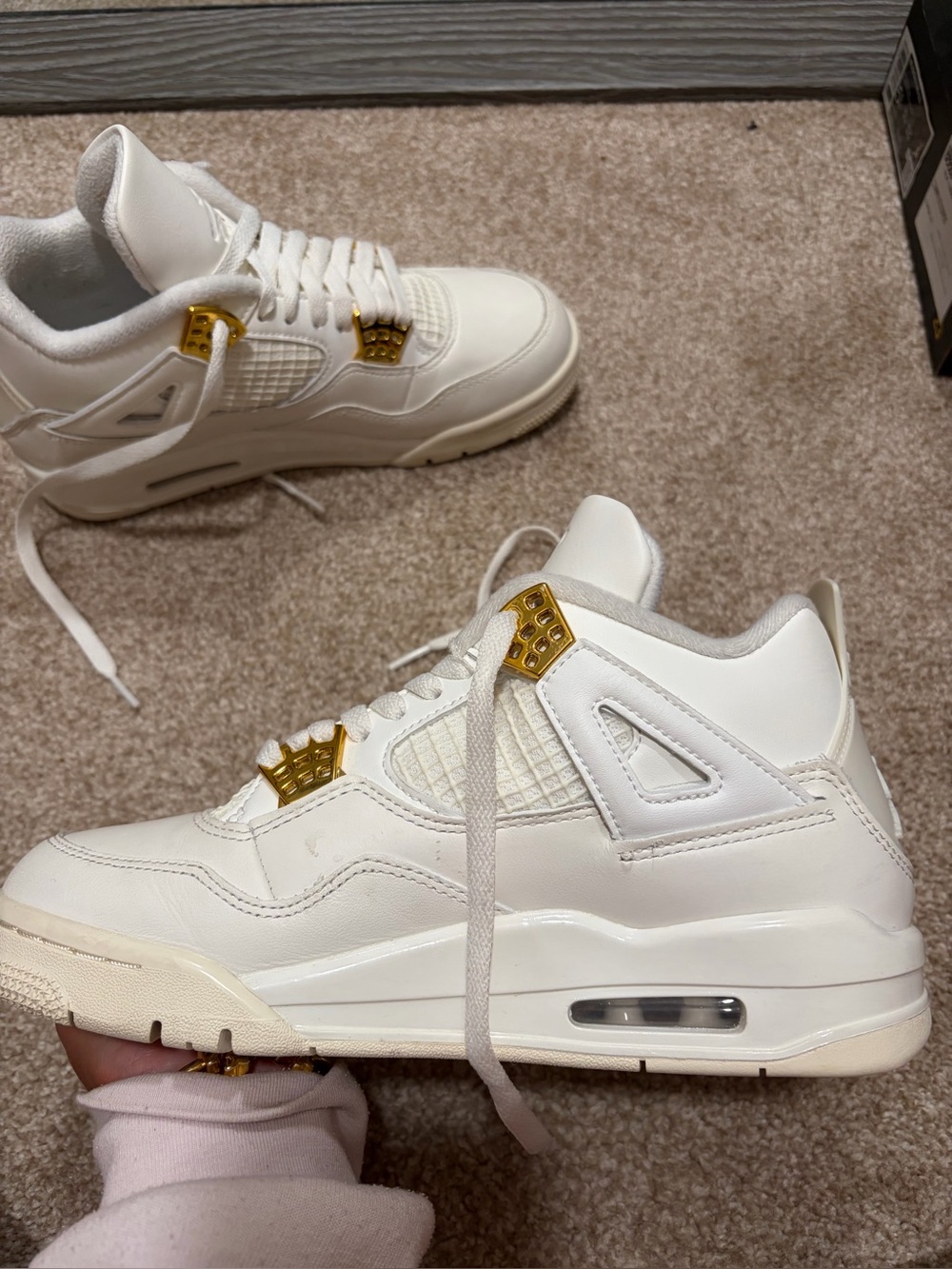 Nike Air Jordan 4 Retro Metallic Gold  Women’s Size 7.5 OG box